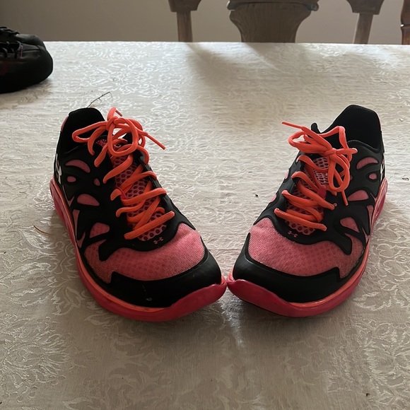 Under Armor Spine - Picture 2 of 2